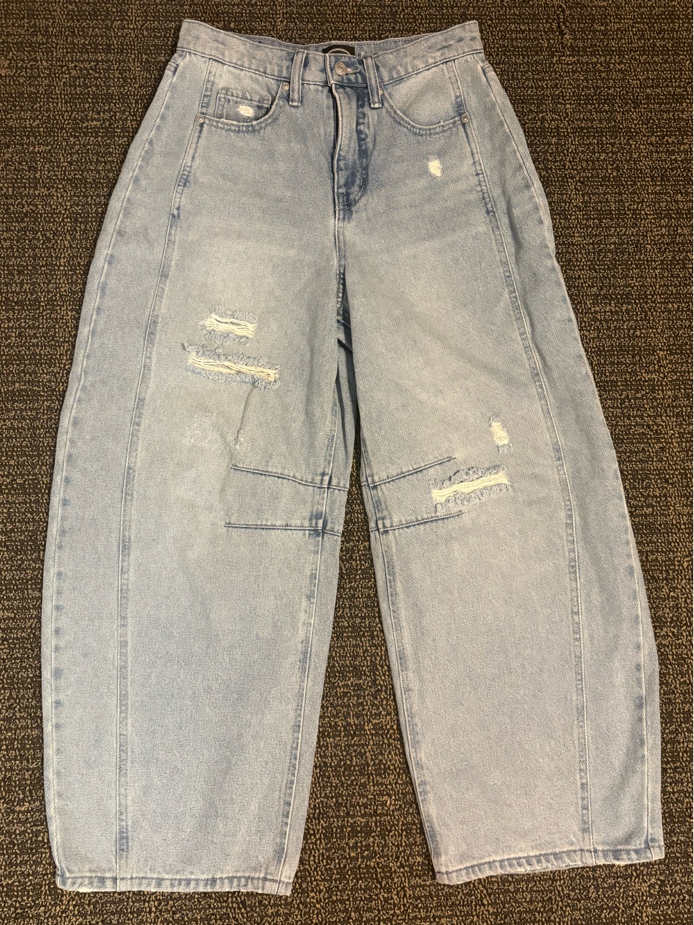 Light Blue Wide-Leg Distressed Baggy Barrel Jeans for Women